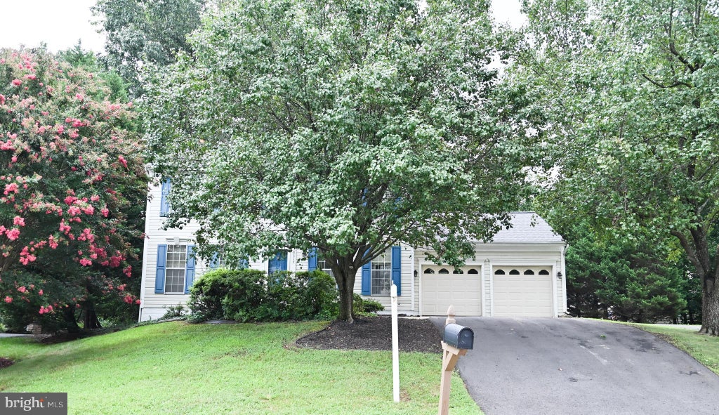 Photo of 9513 Vinnia Court, MANASSAS, VA 20110 (MLS # VAMN2011532)