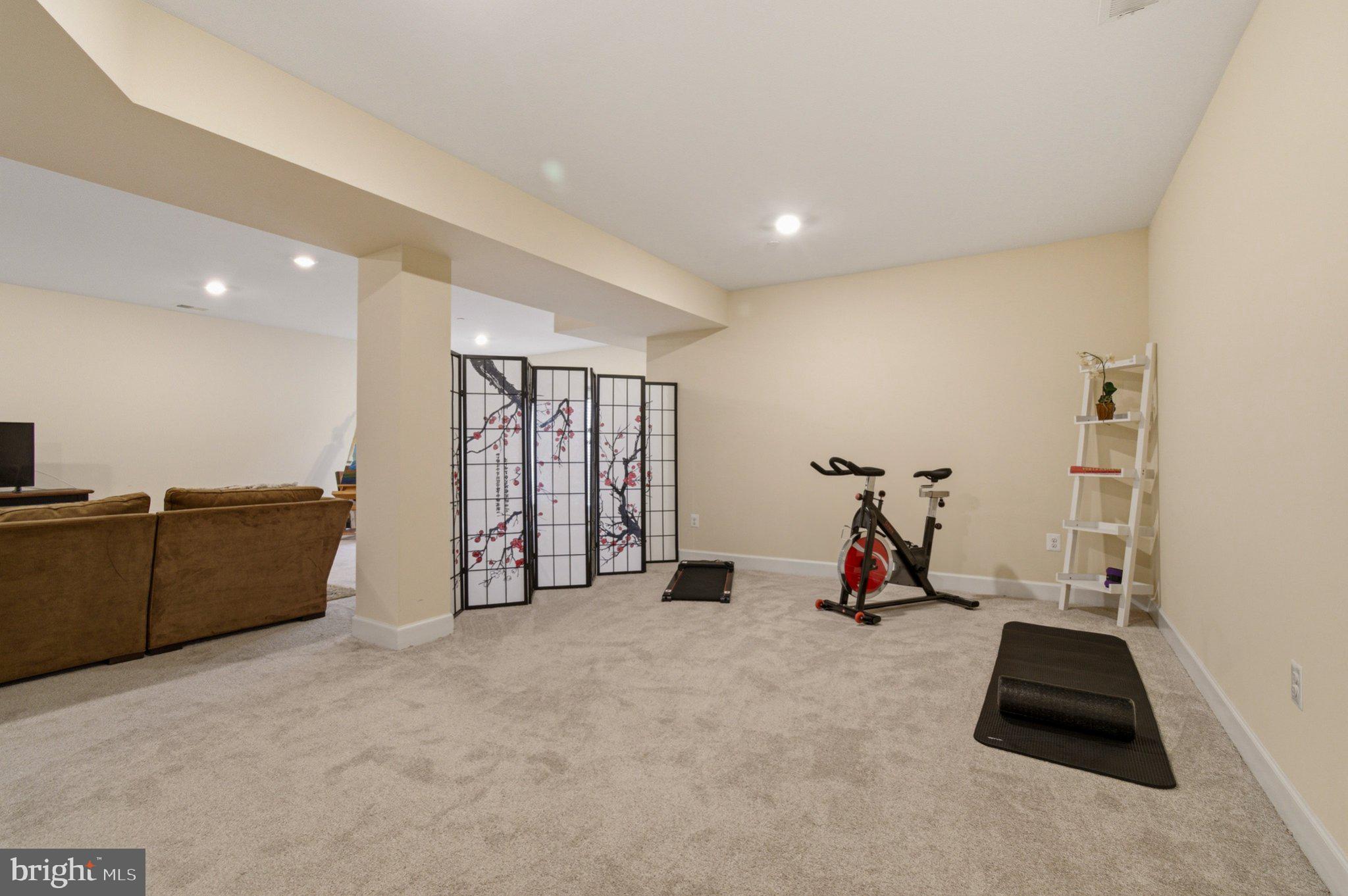 FAIRWAYS AT TURF VALLEY - Residential