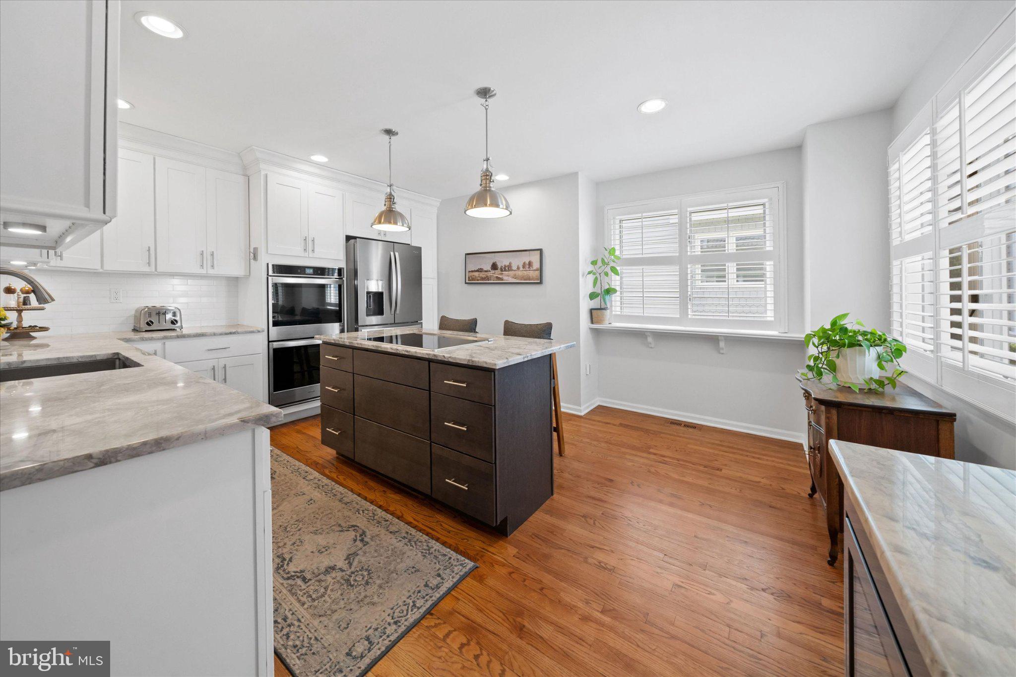 LIMESTONE HILLS - Residential