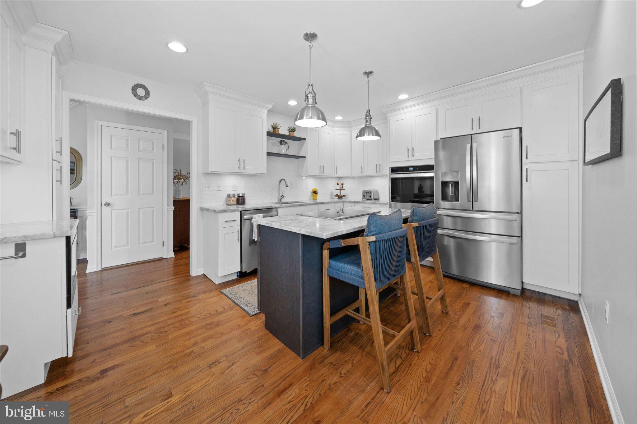 LIMESTONE HILLS - Residential