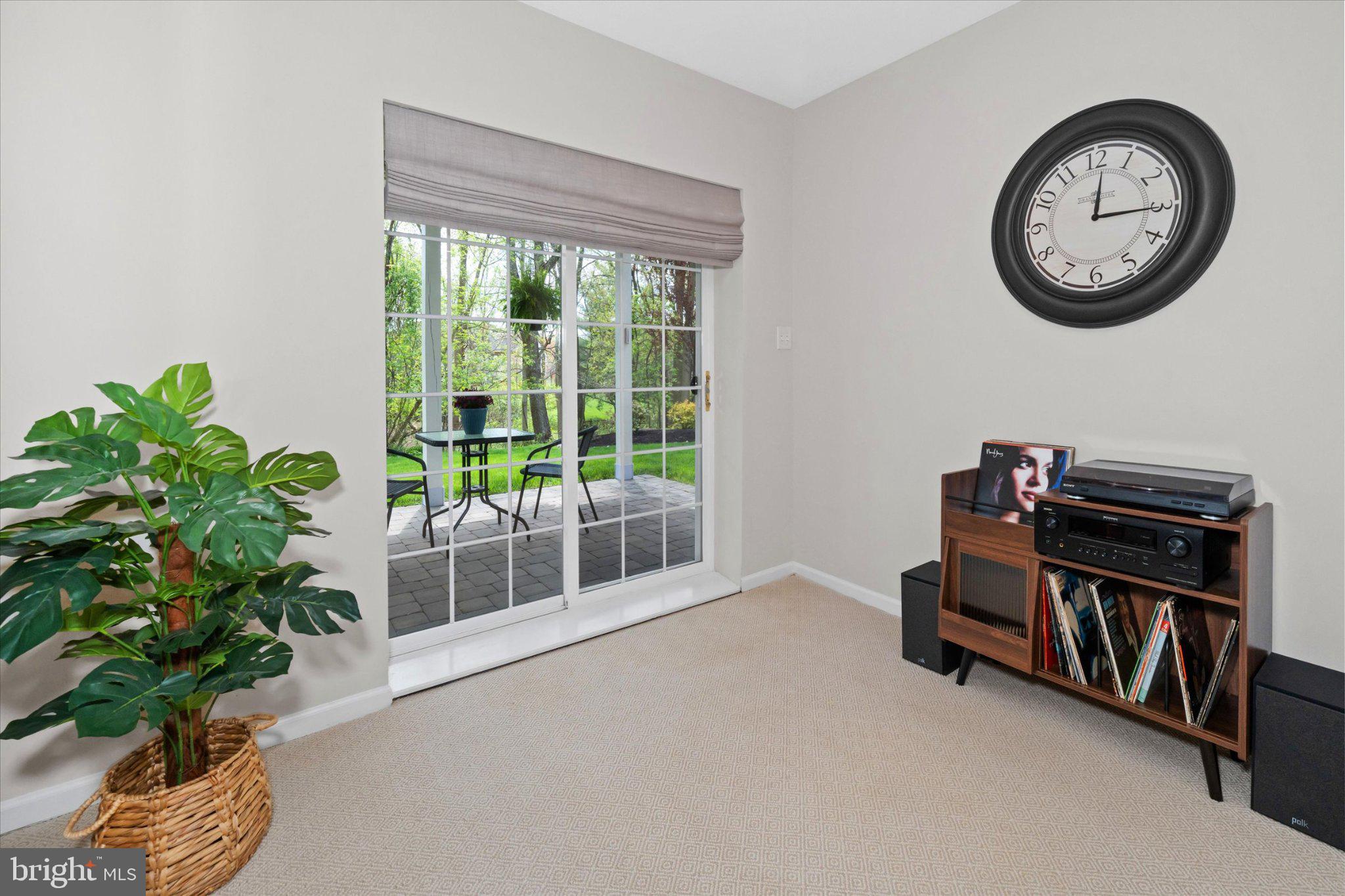 LIMESTONE HILLS - Residential