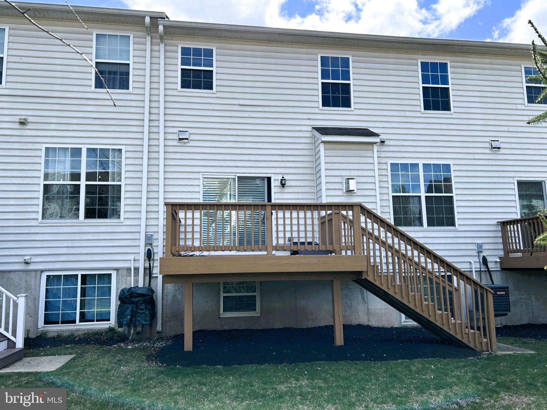 PROVIDENCE CORNER - Residential