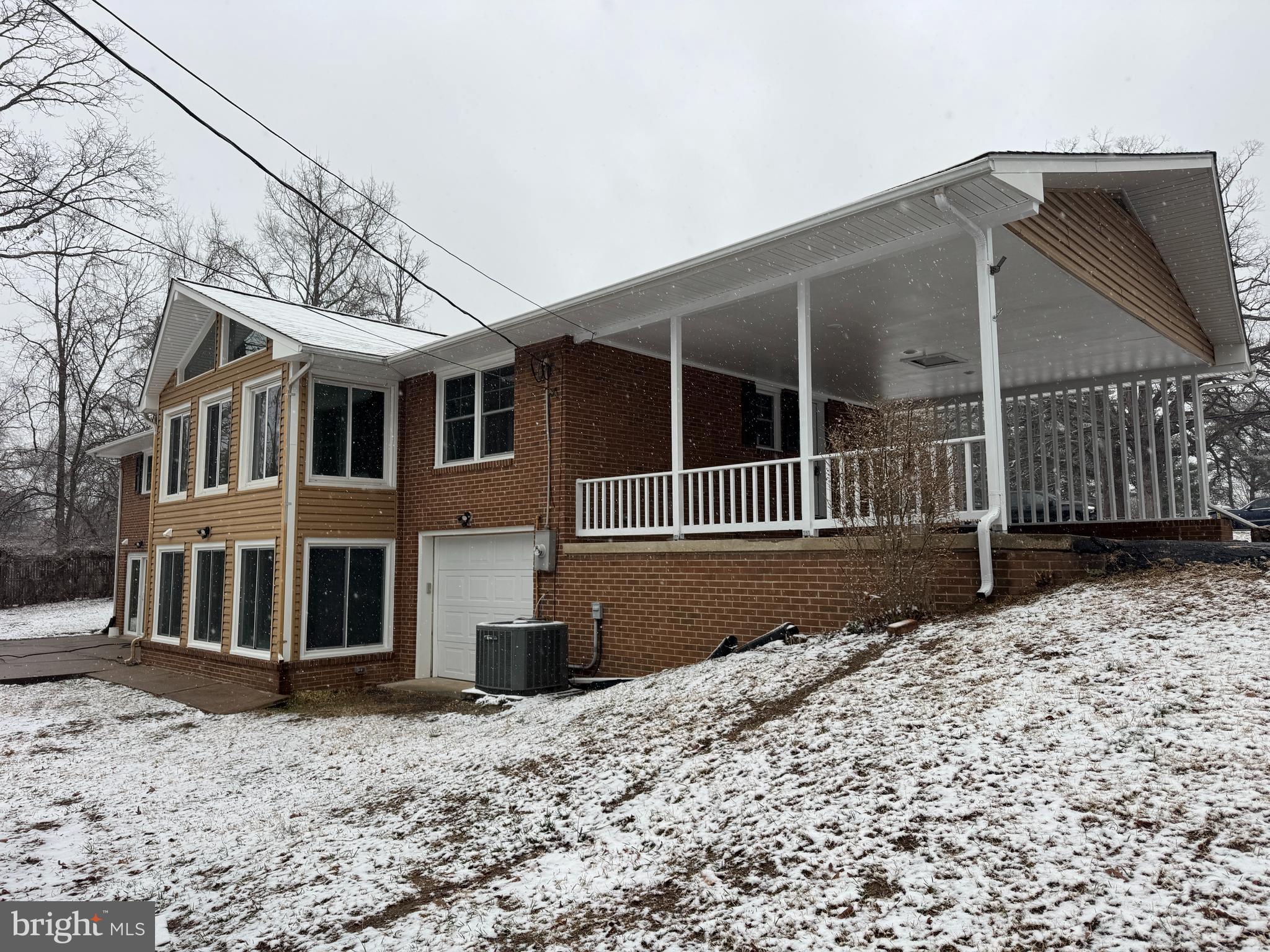 1808 LAFAYETTE BOULEVARD