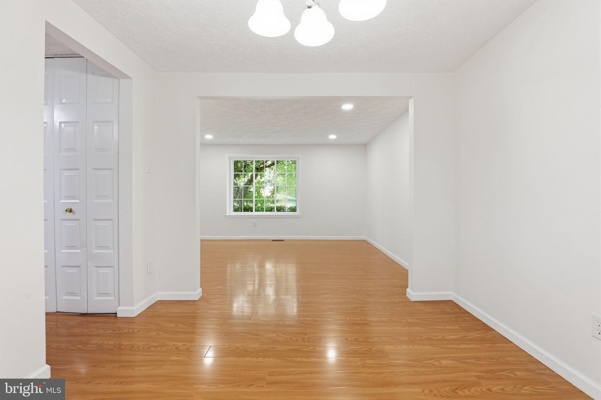 PLEASANT VALLEY - Residential