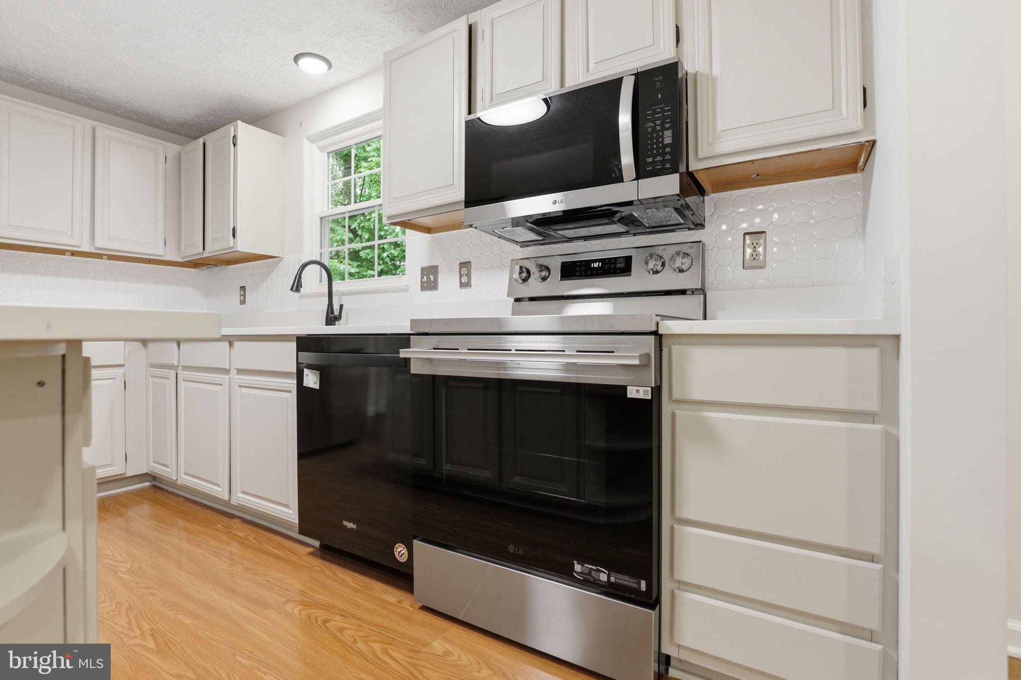PLEASANT VALLEY - Residential