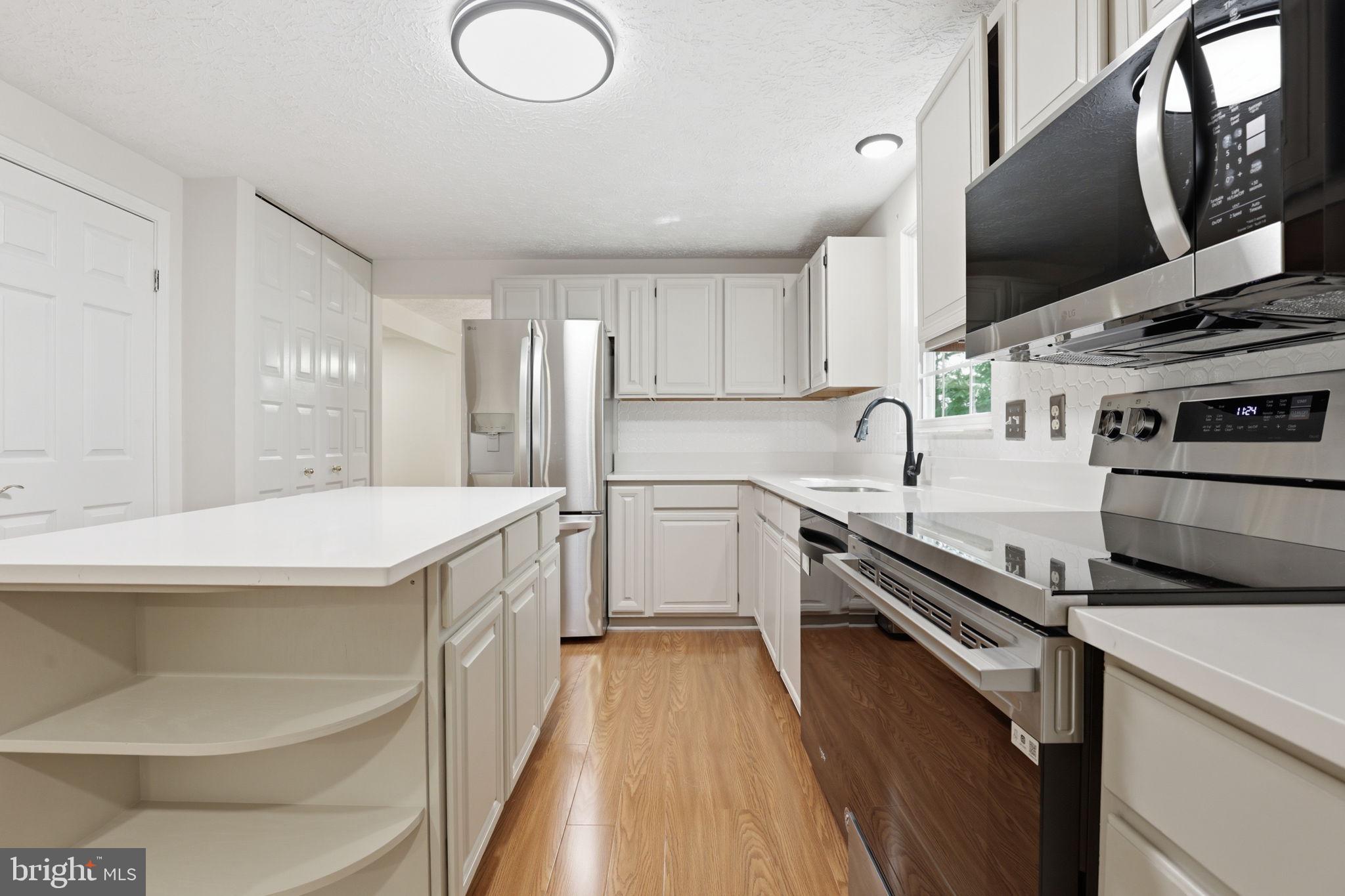 PLEASANT VALLEY - Residential