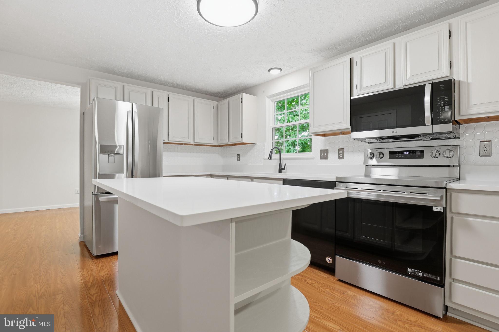 PLEASANT VALLEY - Residential
