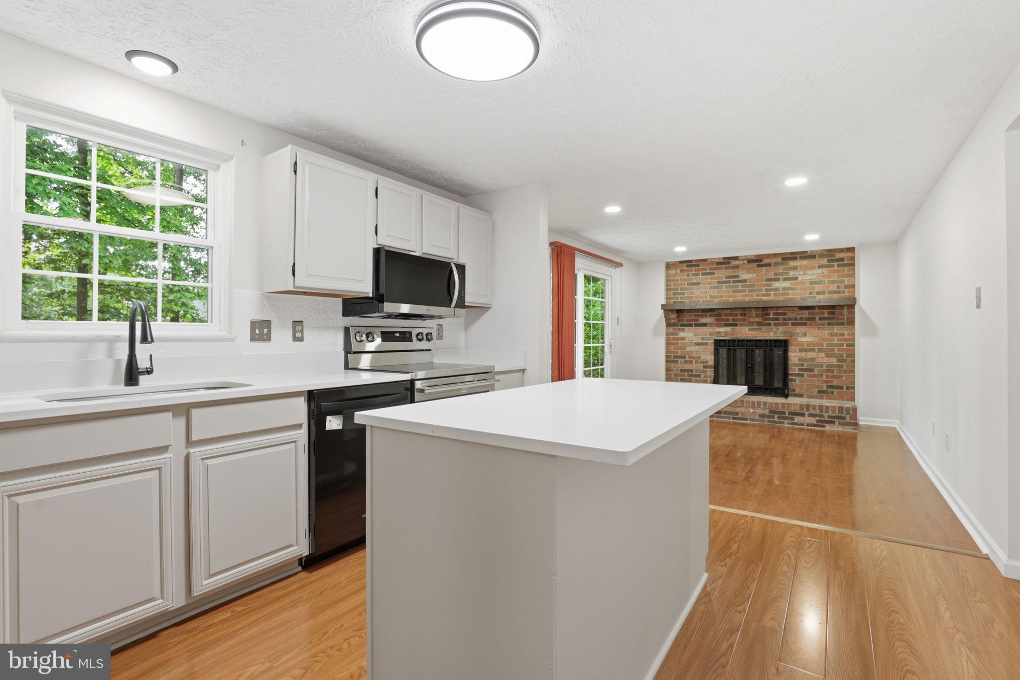 PLEASANT VALLEY - Residential