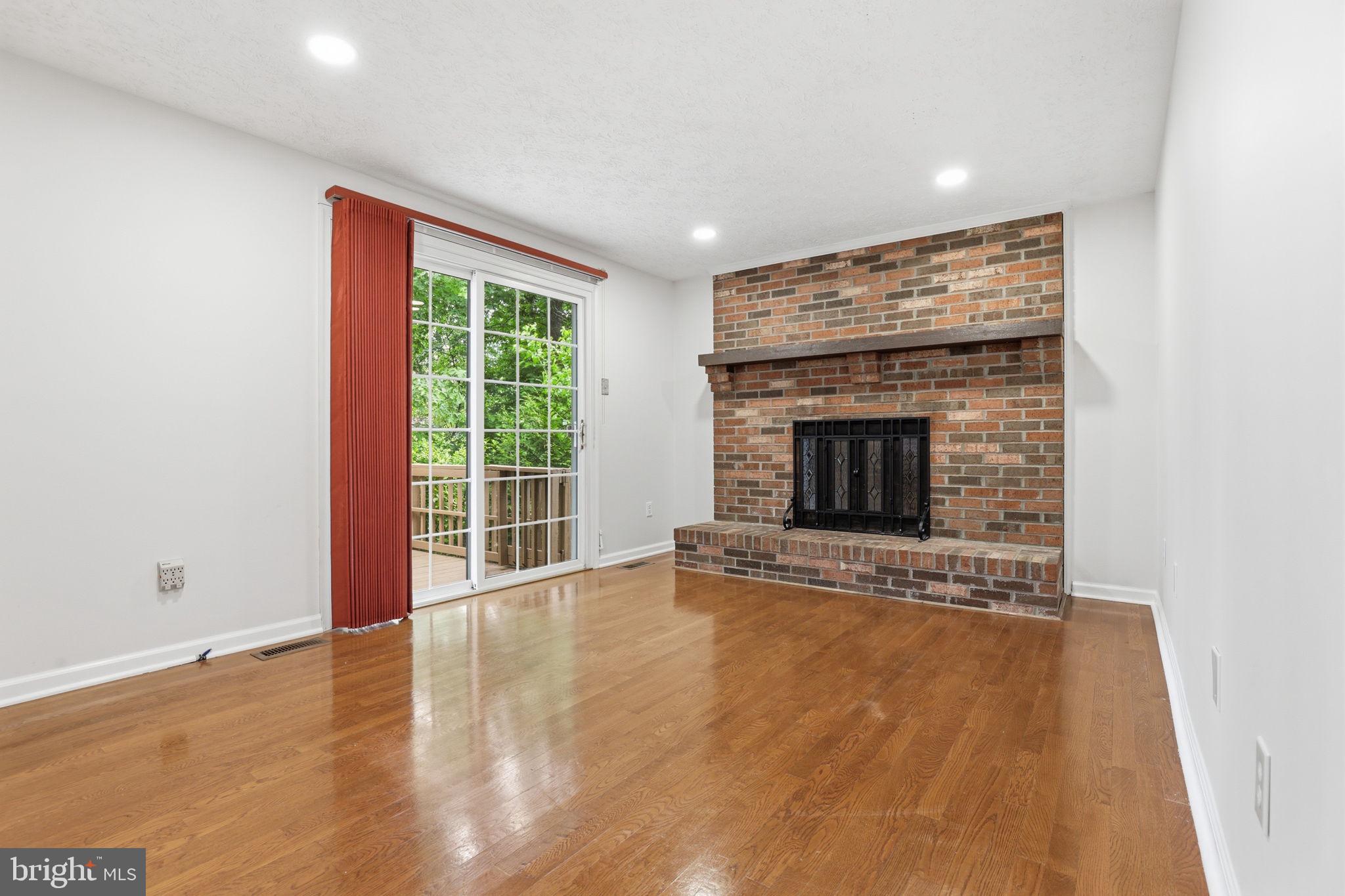 PLEASANT VALLEY - Residential