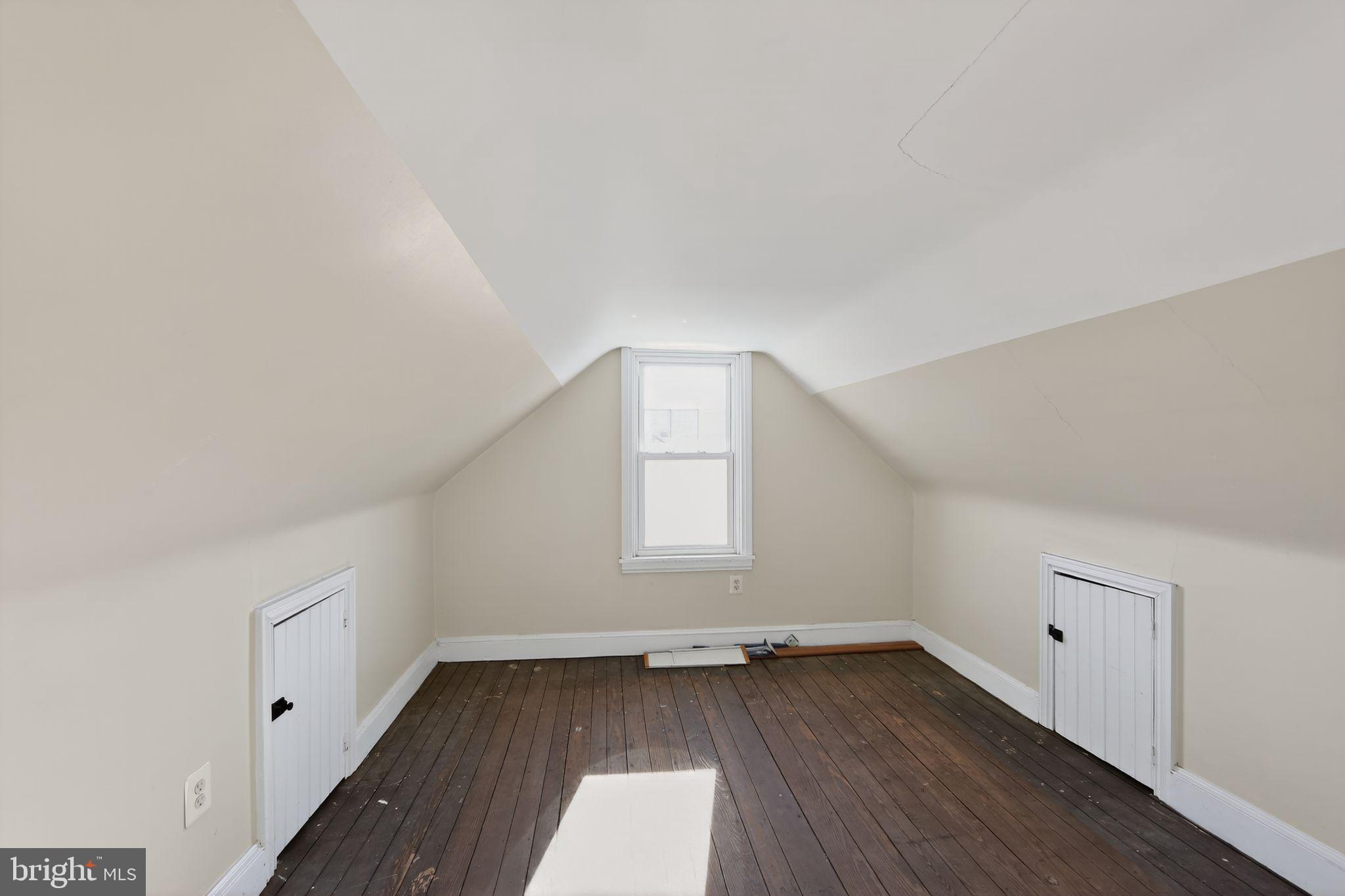 CONSHOHOCKEN - Residential