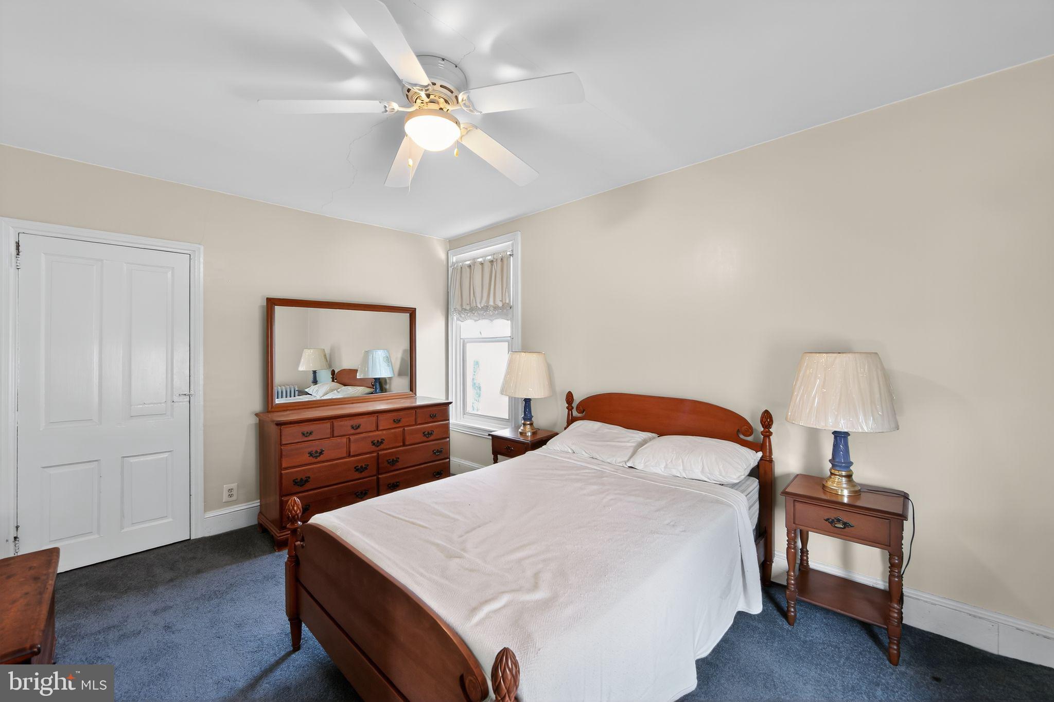 CONSHOHOCKEN - Residential