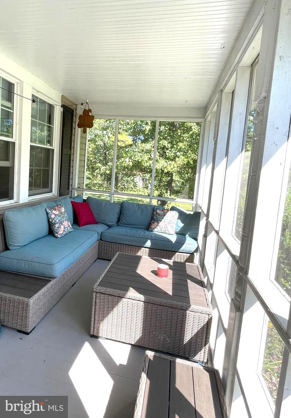 NO SUBDIVISION - Residential Lease