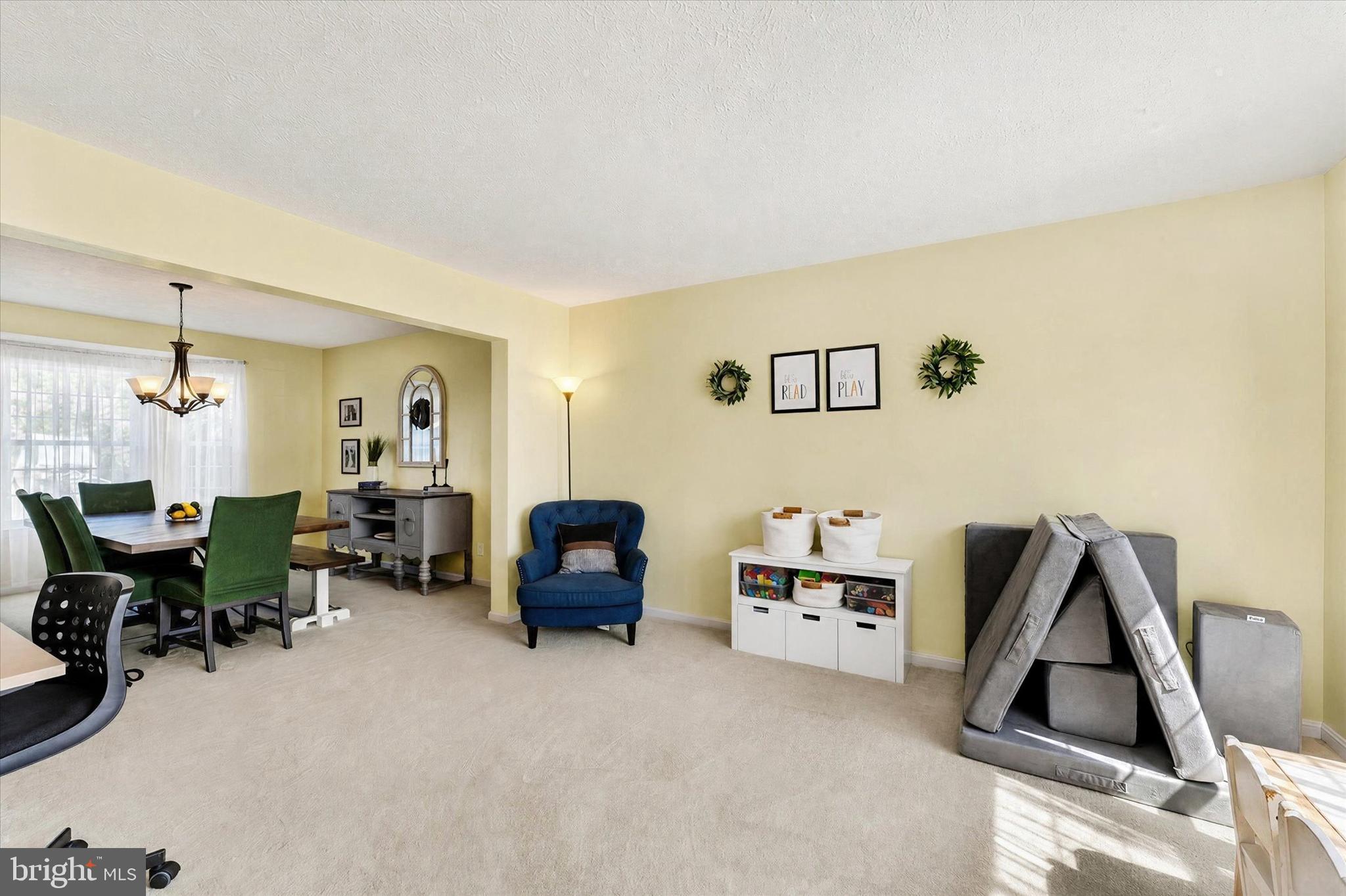 3317 TRELLIS LANE