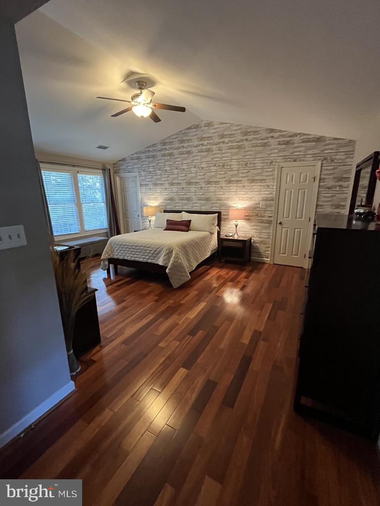 ASHTON WELLS - Residential