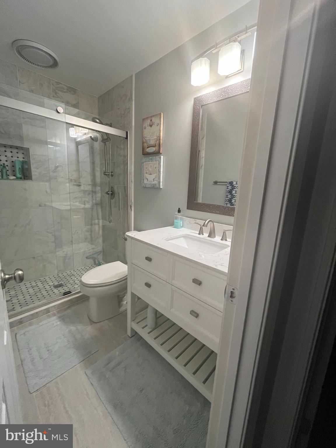 ASHTON WELLS - Residential