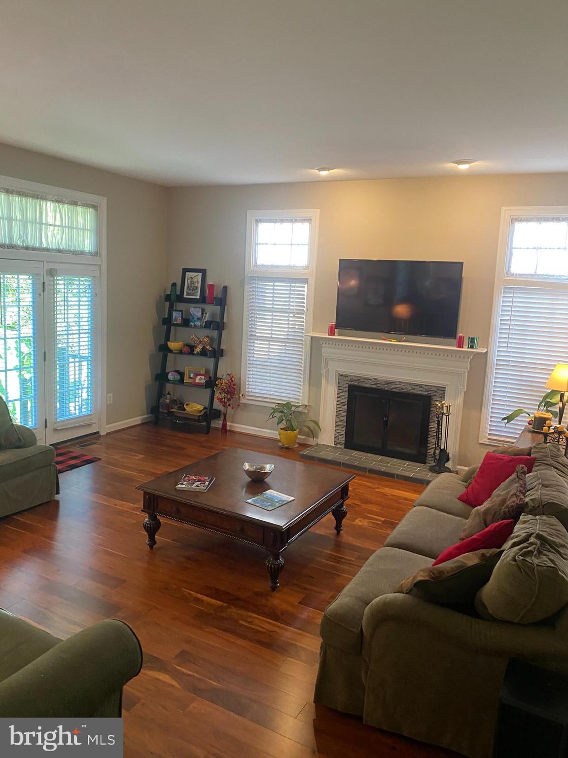 ASHTON WELLS - Residential