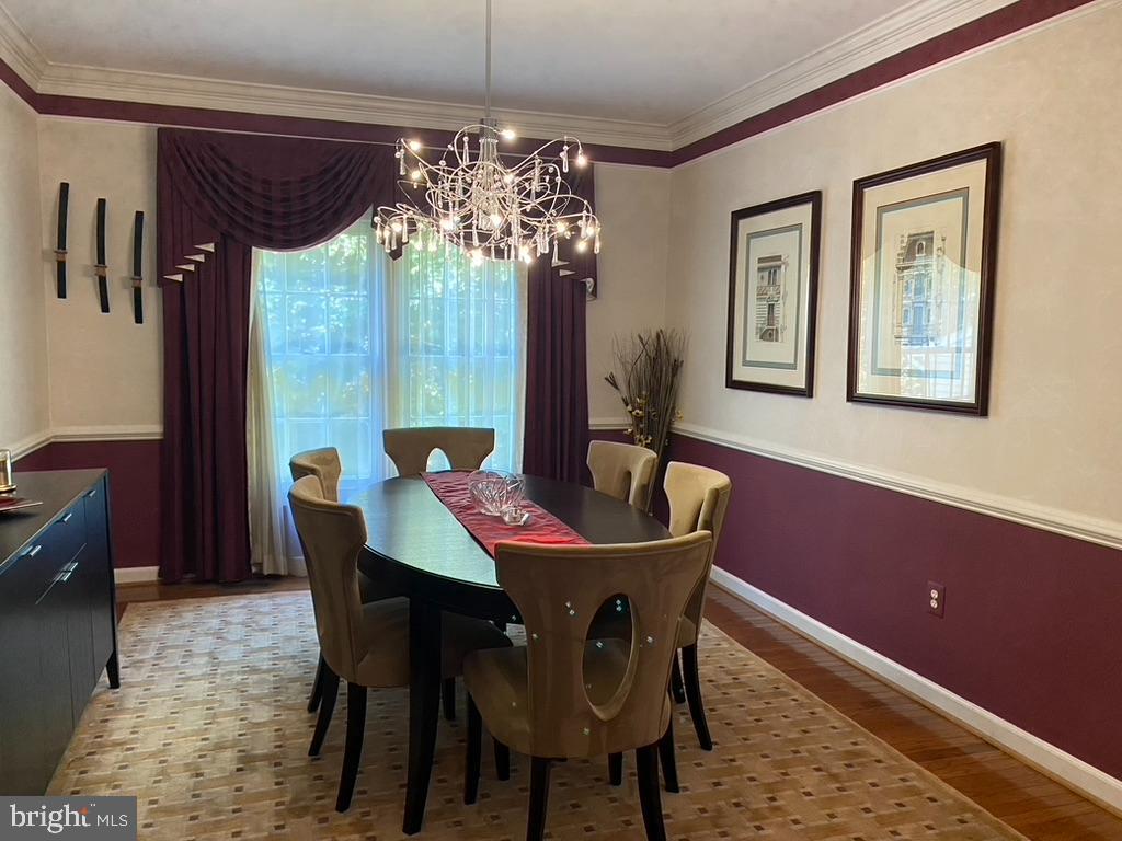 ASHTON WELLS - Residential