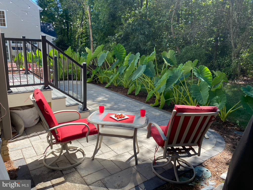 ASHTON WELLS - Residential