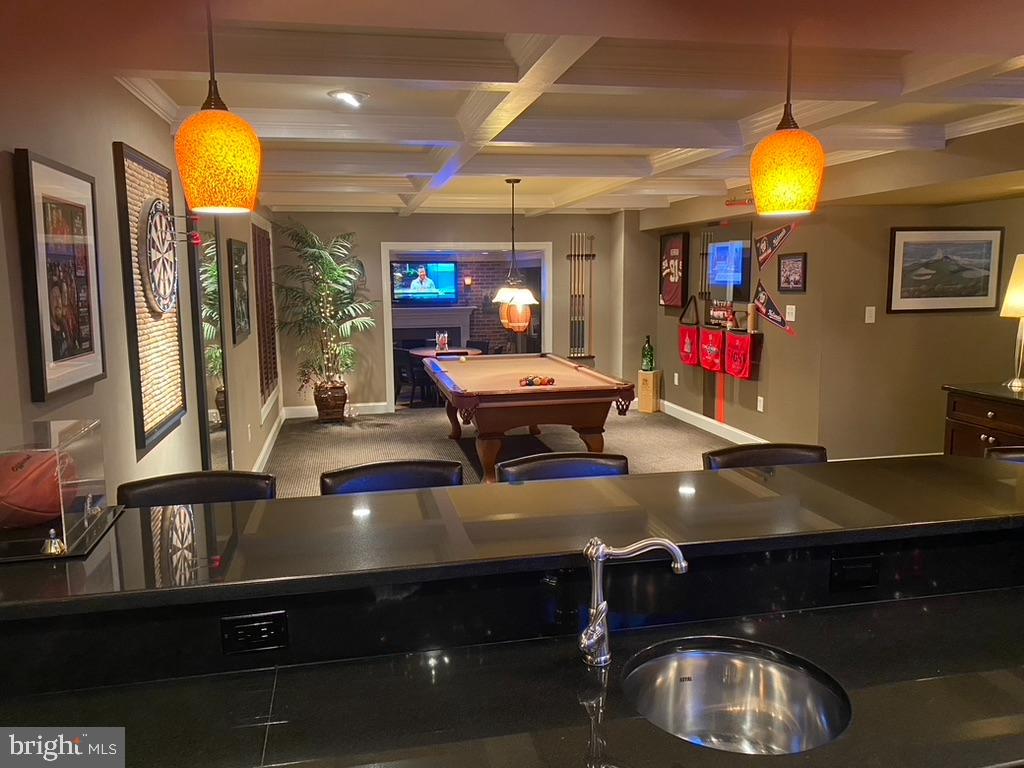 ASHTON WELLS - Residential