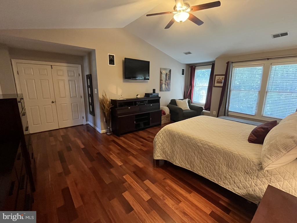 ASHTON WELLS - Residential