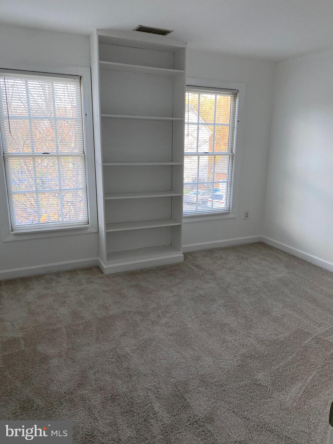 ASHTON WELLS - Residential