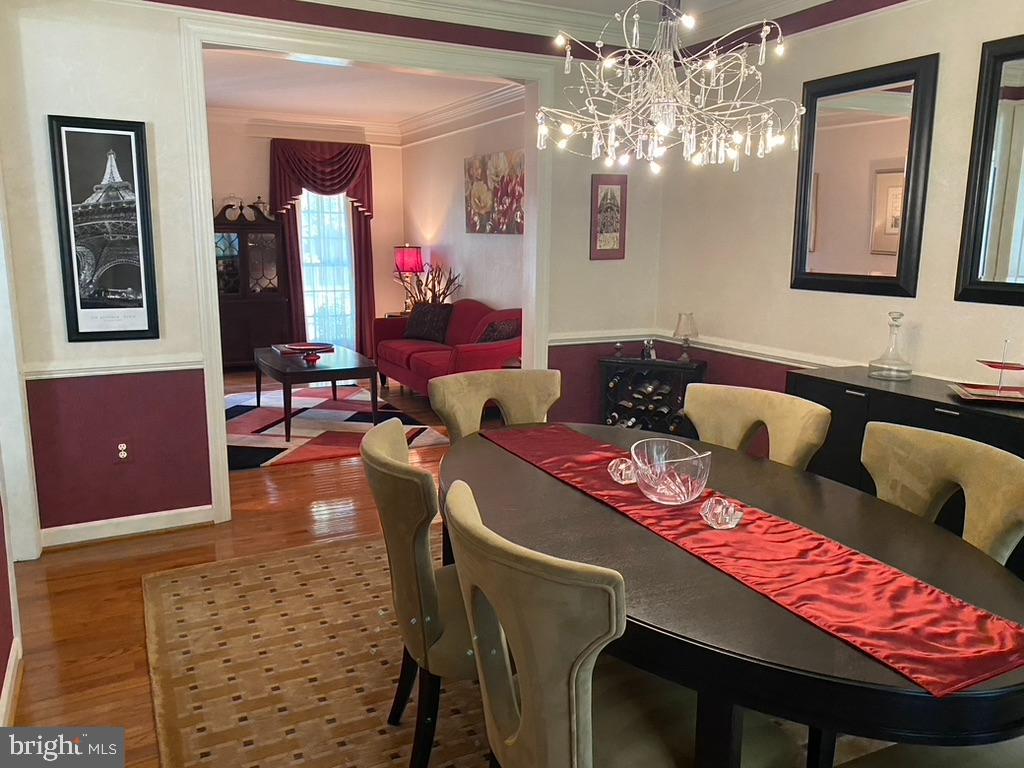 ASHTON WELLS - Residential