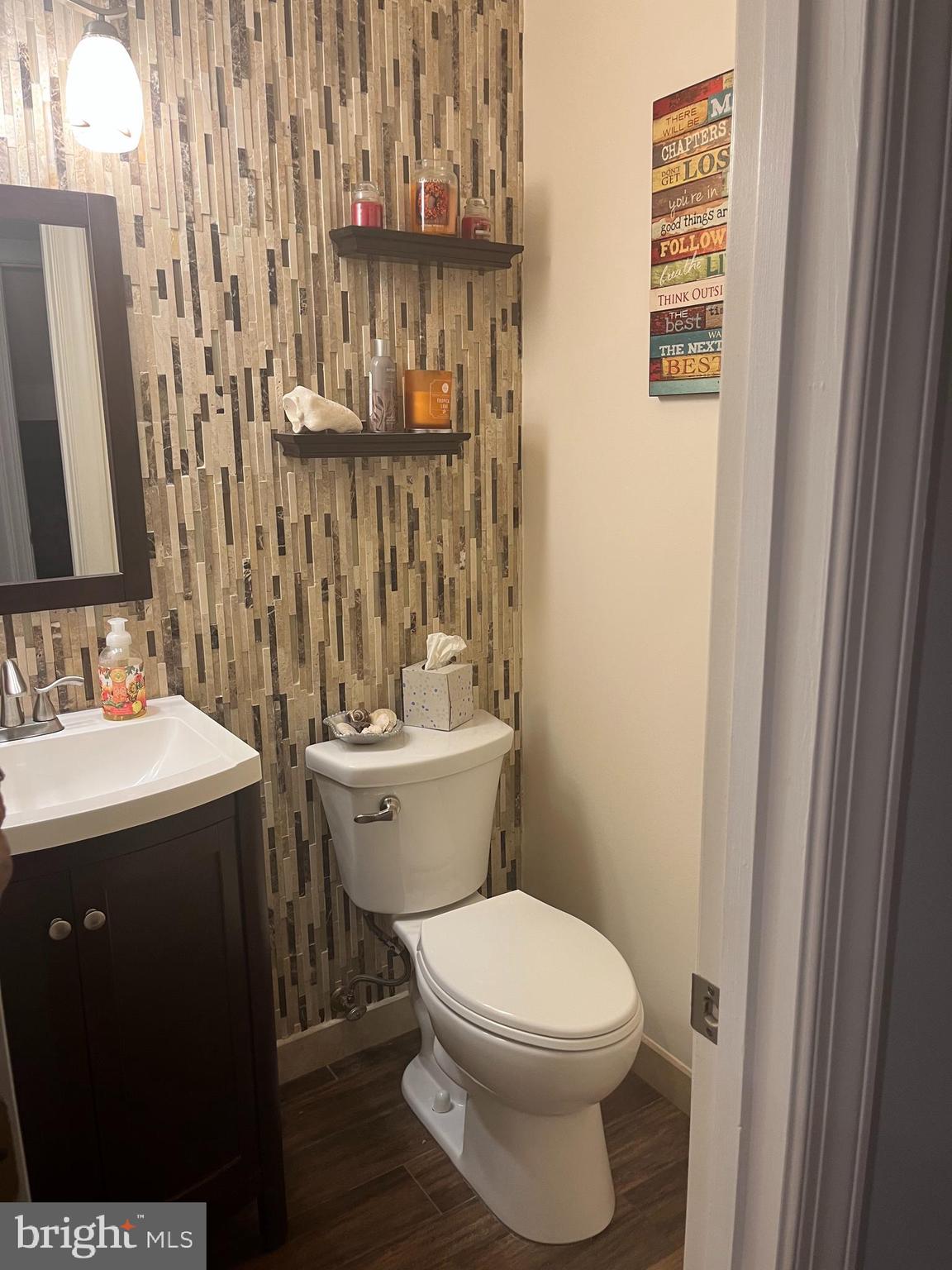 ASHTON WELLS - Residential