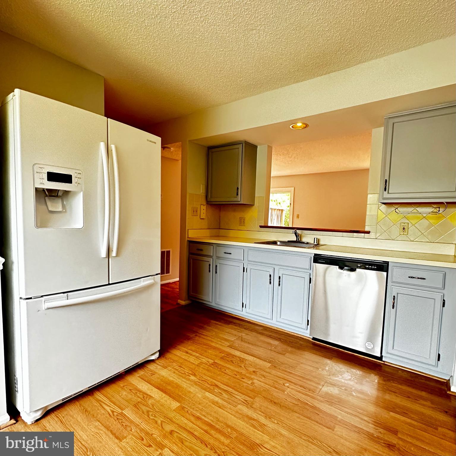 HIGHPOINTE - Residential Lease