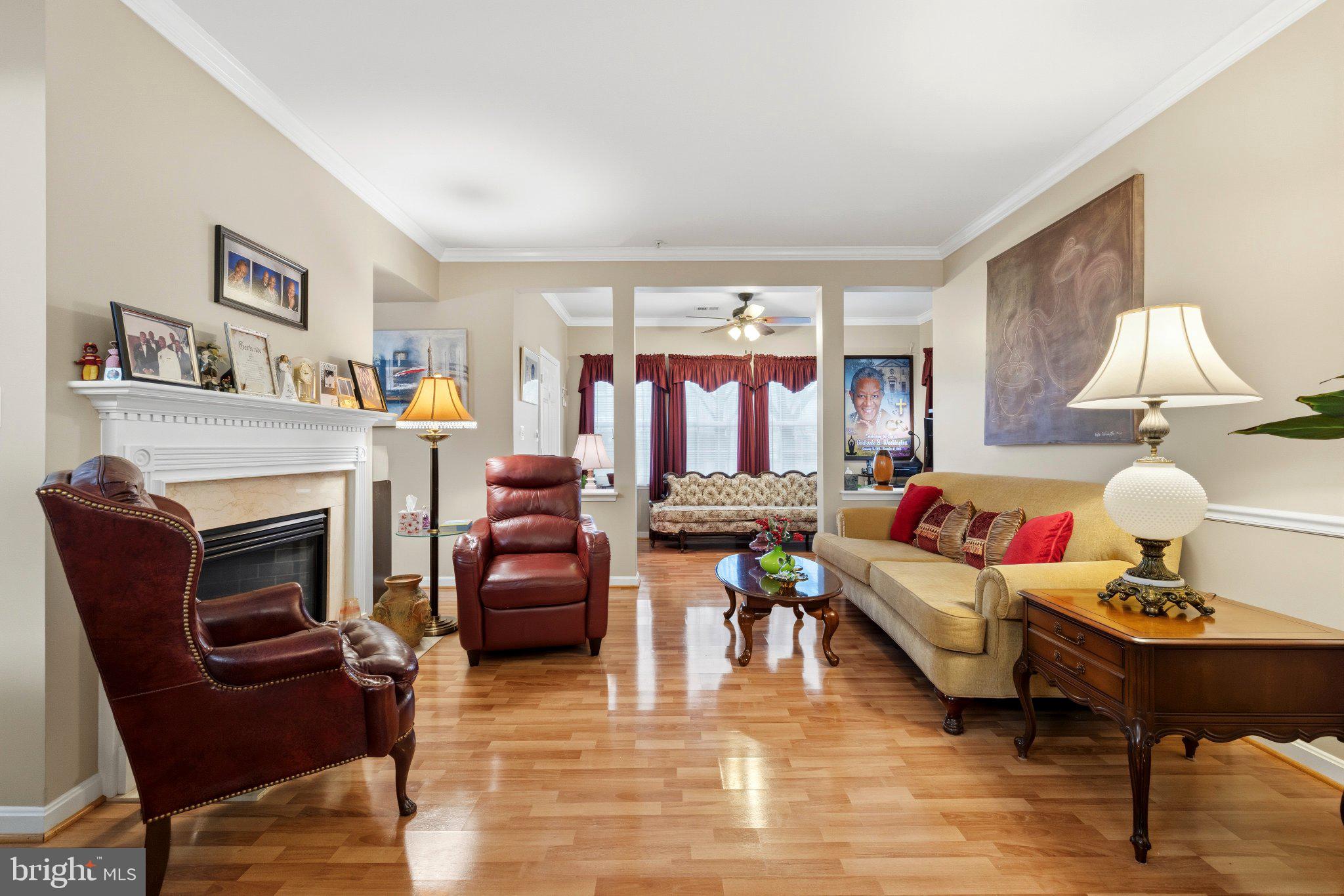 CAMERON GROVE - Residential