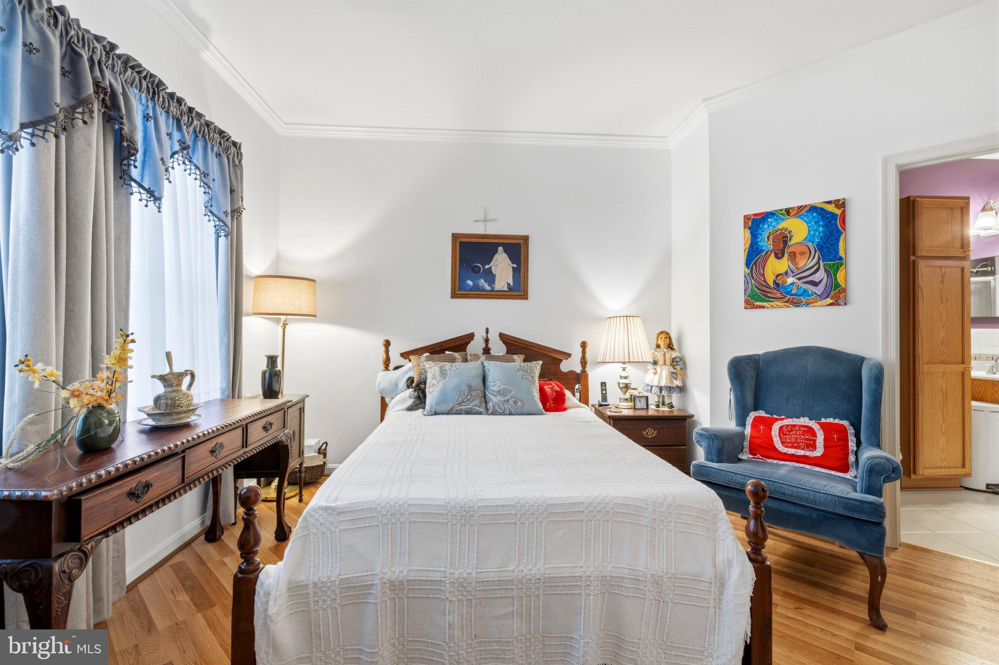 CAMERON GROVE - Residential