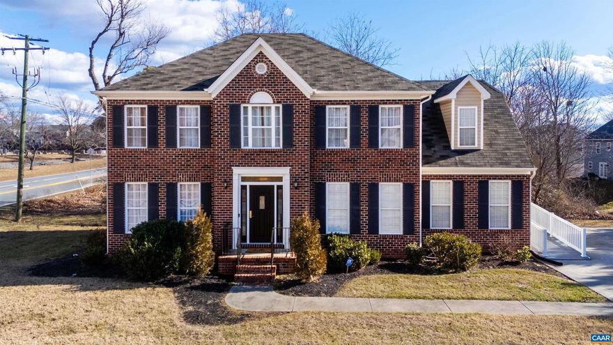 Countryside is in a well-known Subdivision that is welcoming. This house is very Spacious and with 4 bedrooms and 2 1/2. Very Large Kitchen with a Breakfast nook the finish Garage is used for an office. Public water and Sewer and xfinity internet.