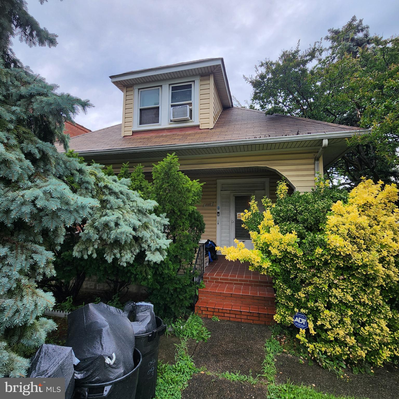6818 HOLABIRD AVENUE