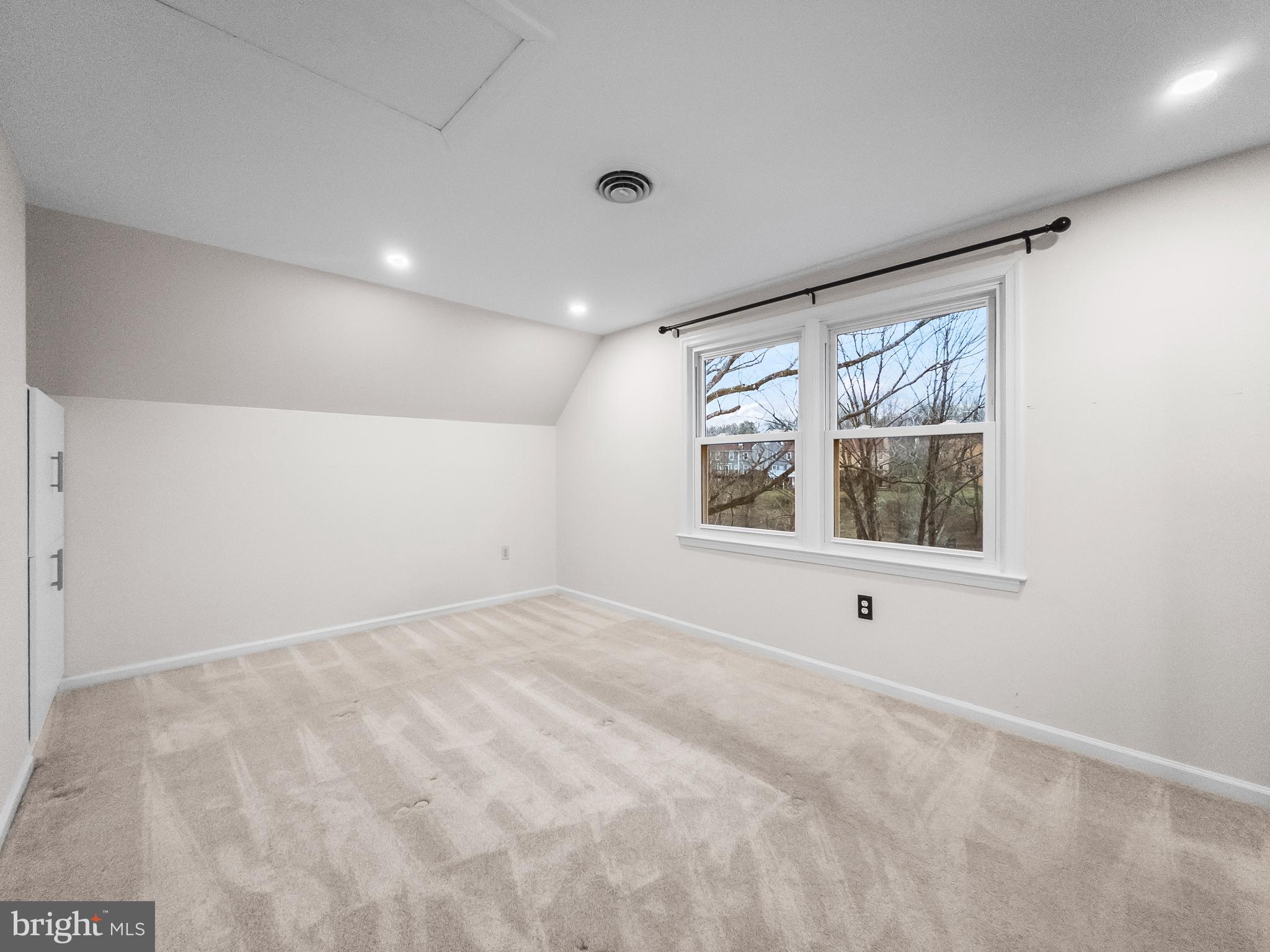 PINEHURST - Residential Lease