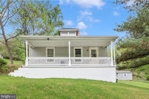 Photo of 6419 Zittlestown Road, MIDDLETOWN, MD 21769 (MLS # MDWA2035946)