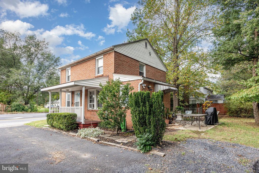 Photo of 504 Hogestown Rd, MECHANICSBURG, PA 17050 (MLS # PACB2049208)