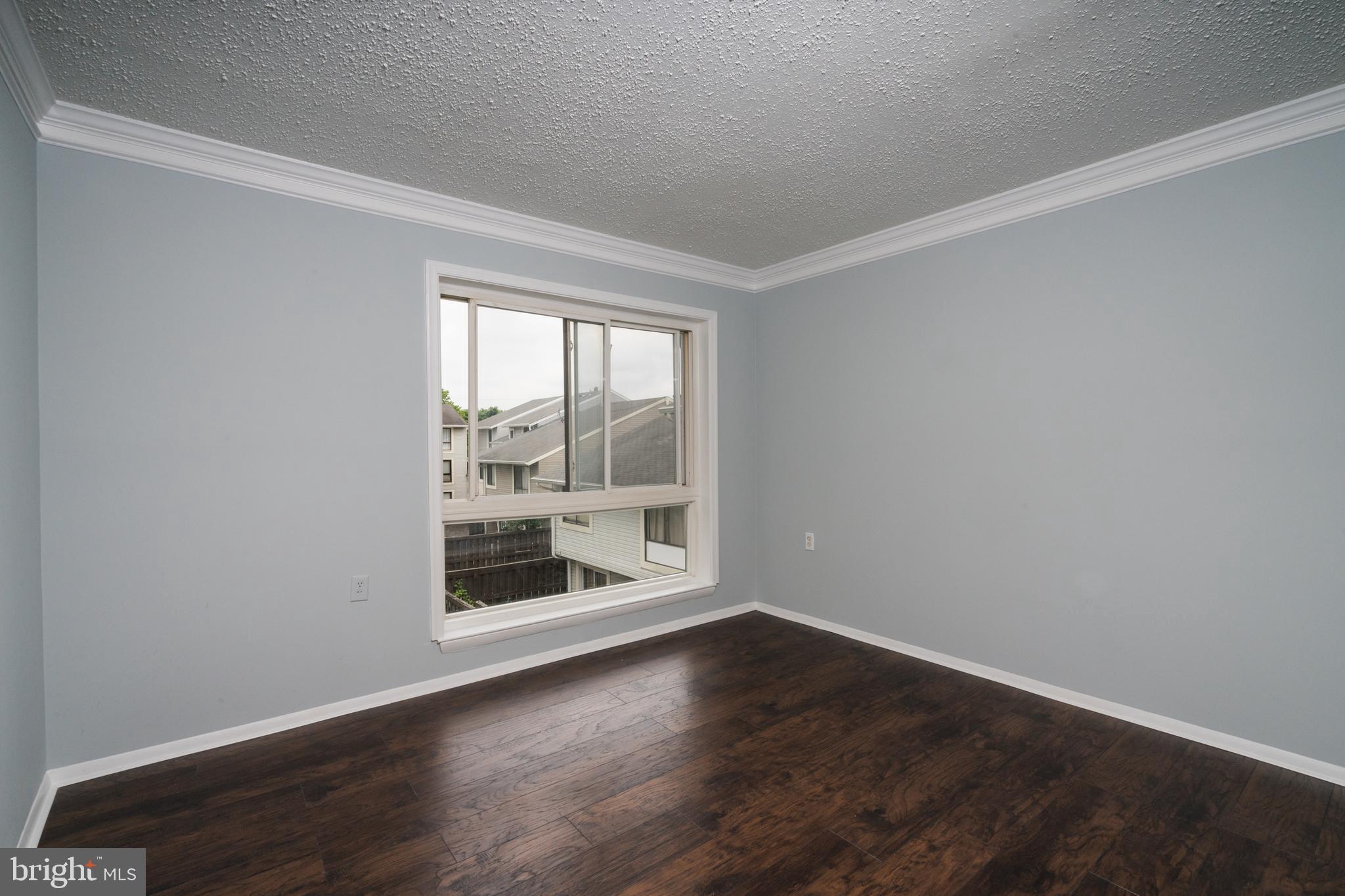 VILLAGES AT FALLS CHURCH - Residential