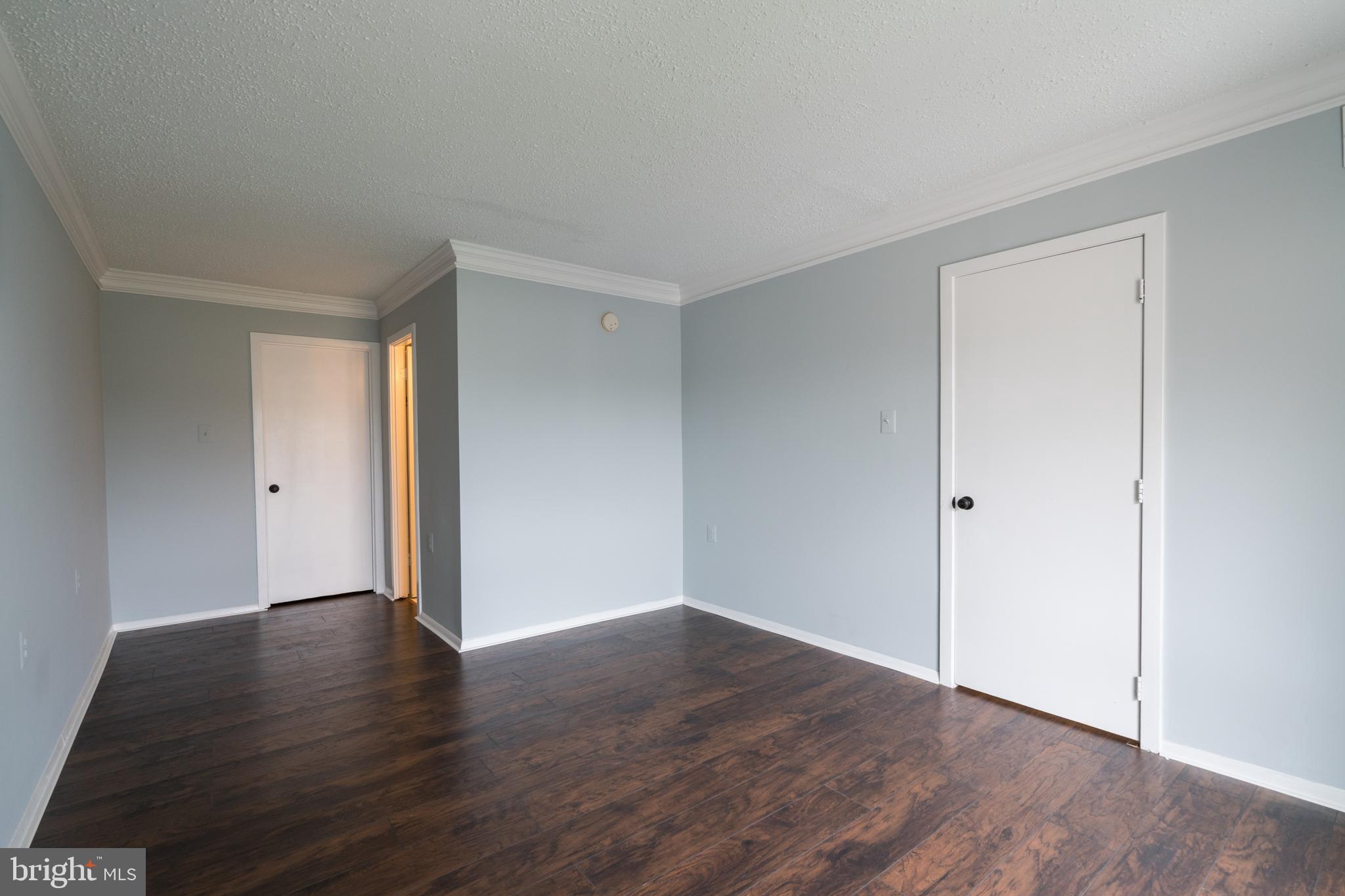 VILLAGES AT FALLS CHURCH - Residential