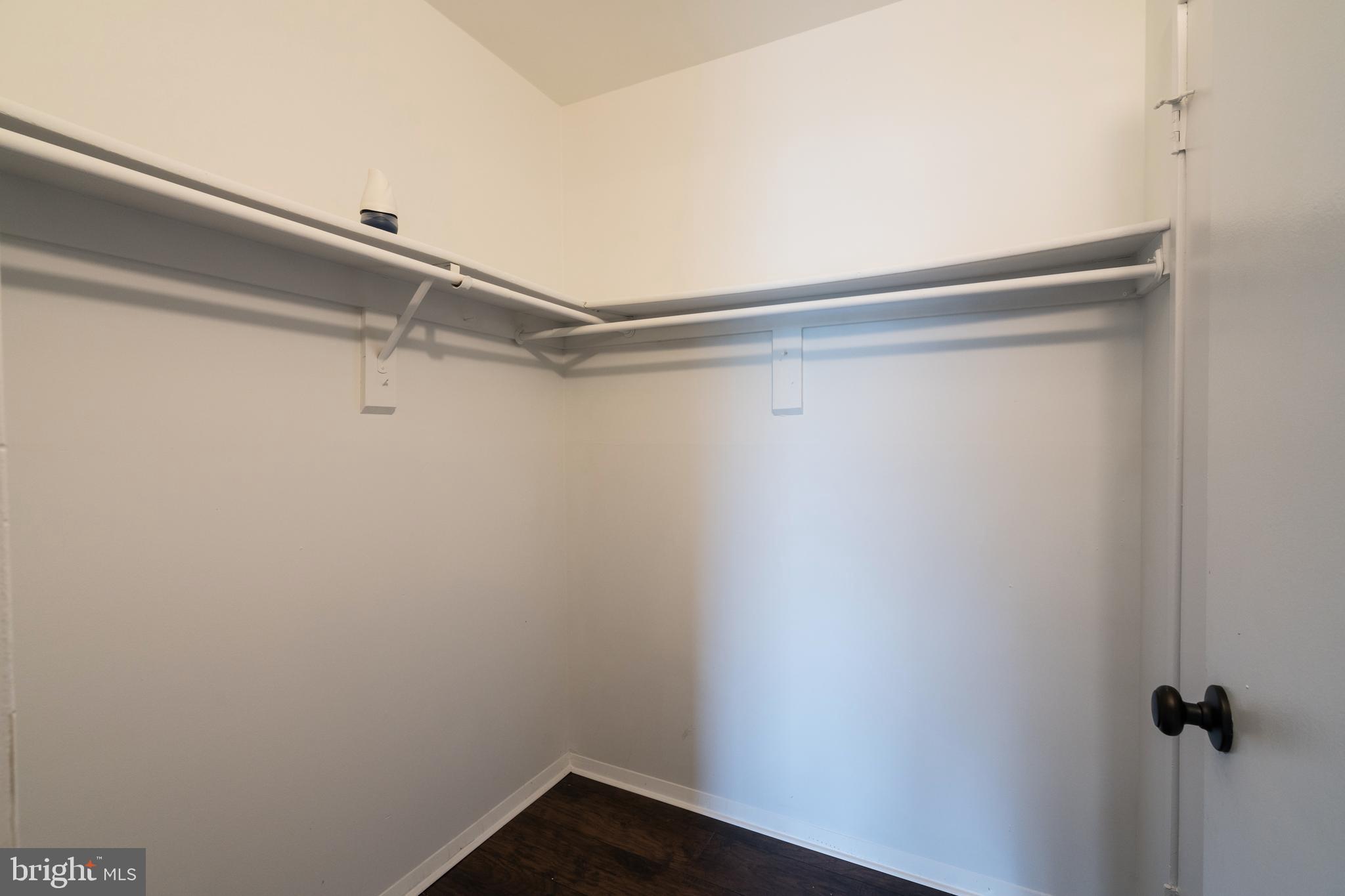 VILLAGES AT FALLS CHURCH - Residential