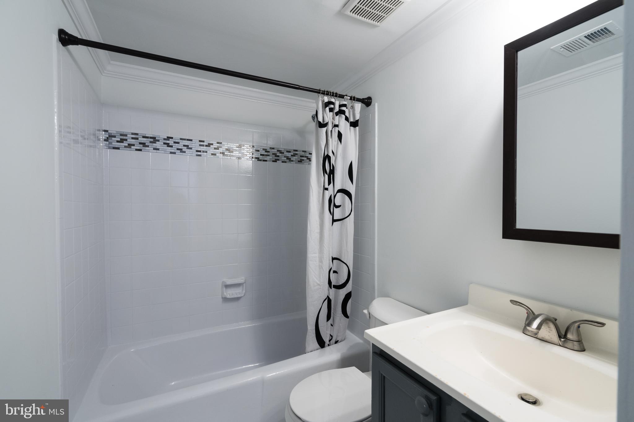 VILLAGES AT FALLS CHURCH - Residential