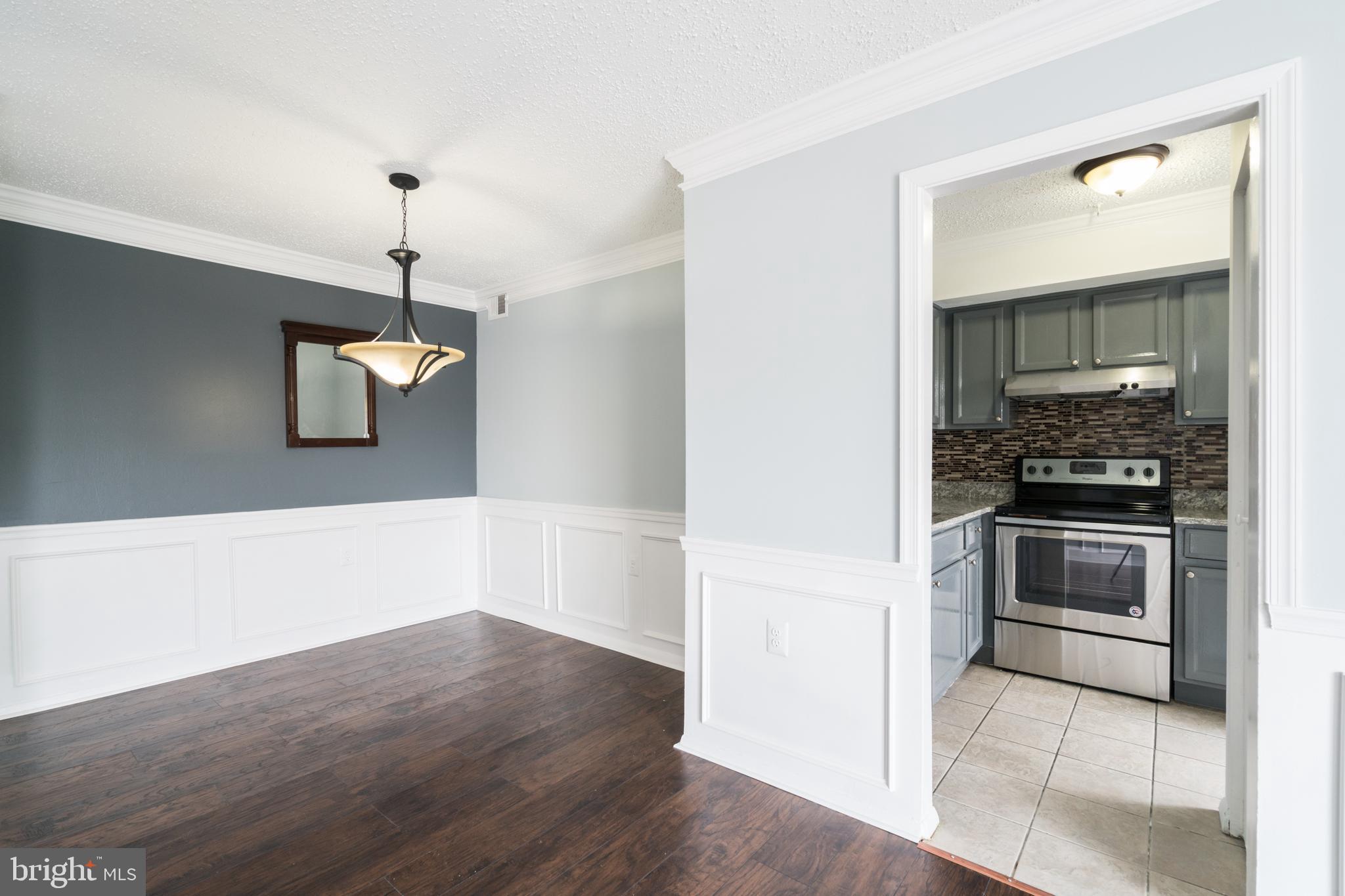 VILLAGES AT FALLS CHURCH - Residential