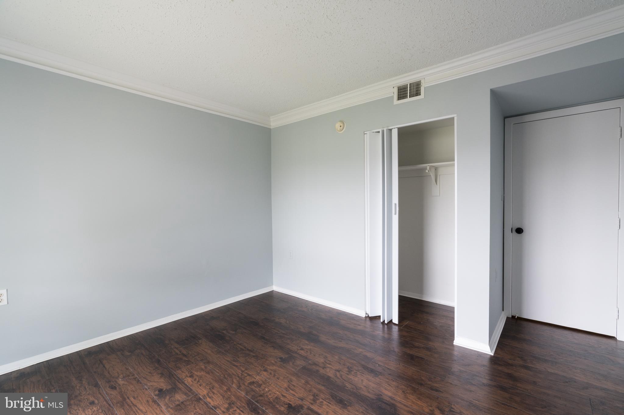 VILLAGES AT FALLS CHURCH - Residential