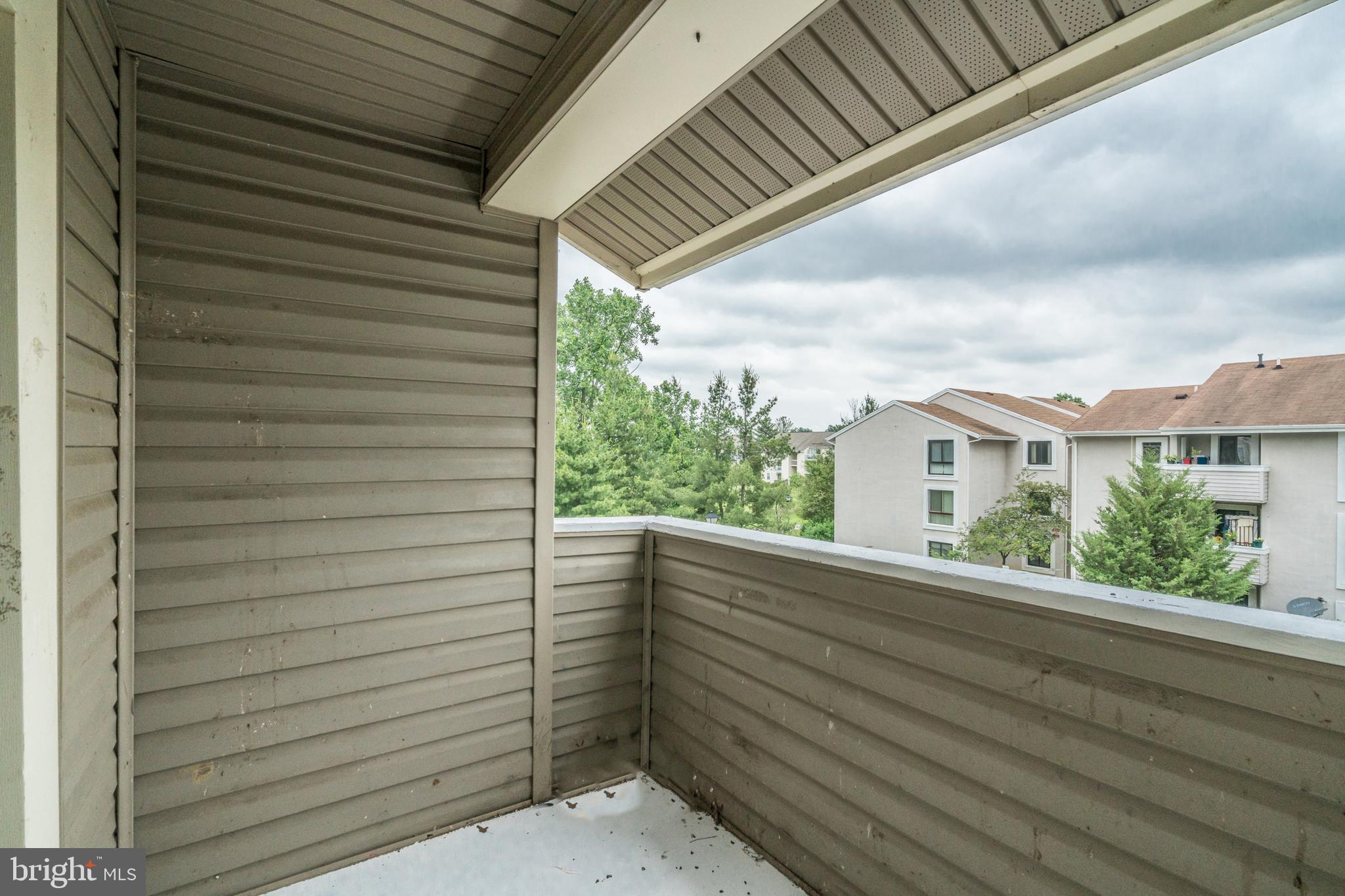 VILLAGES AT FALLS CHURCH - Residential