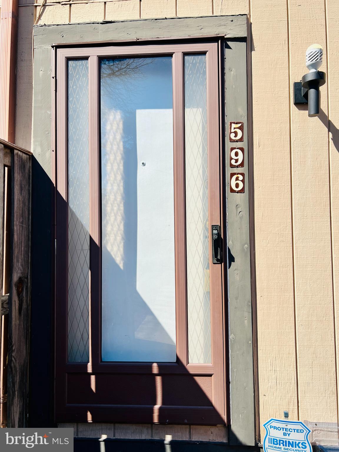 WOODSIDE SQUARE - Residential