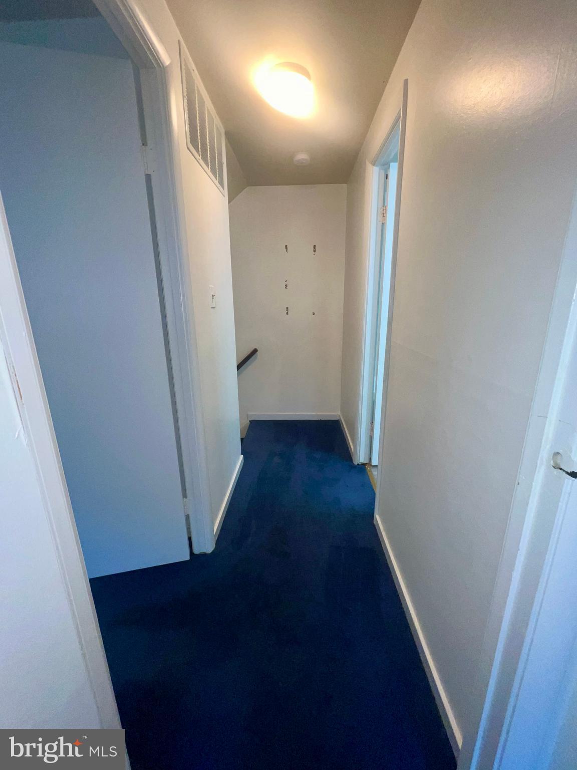 WOODSIDE SQUARE - Residential