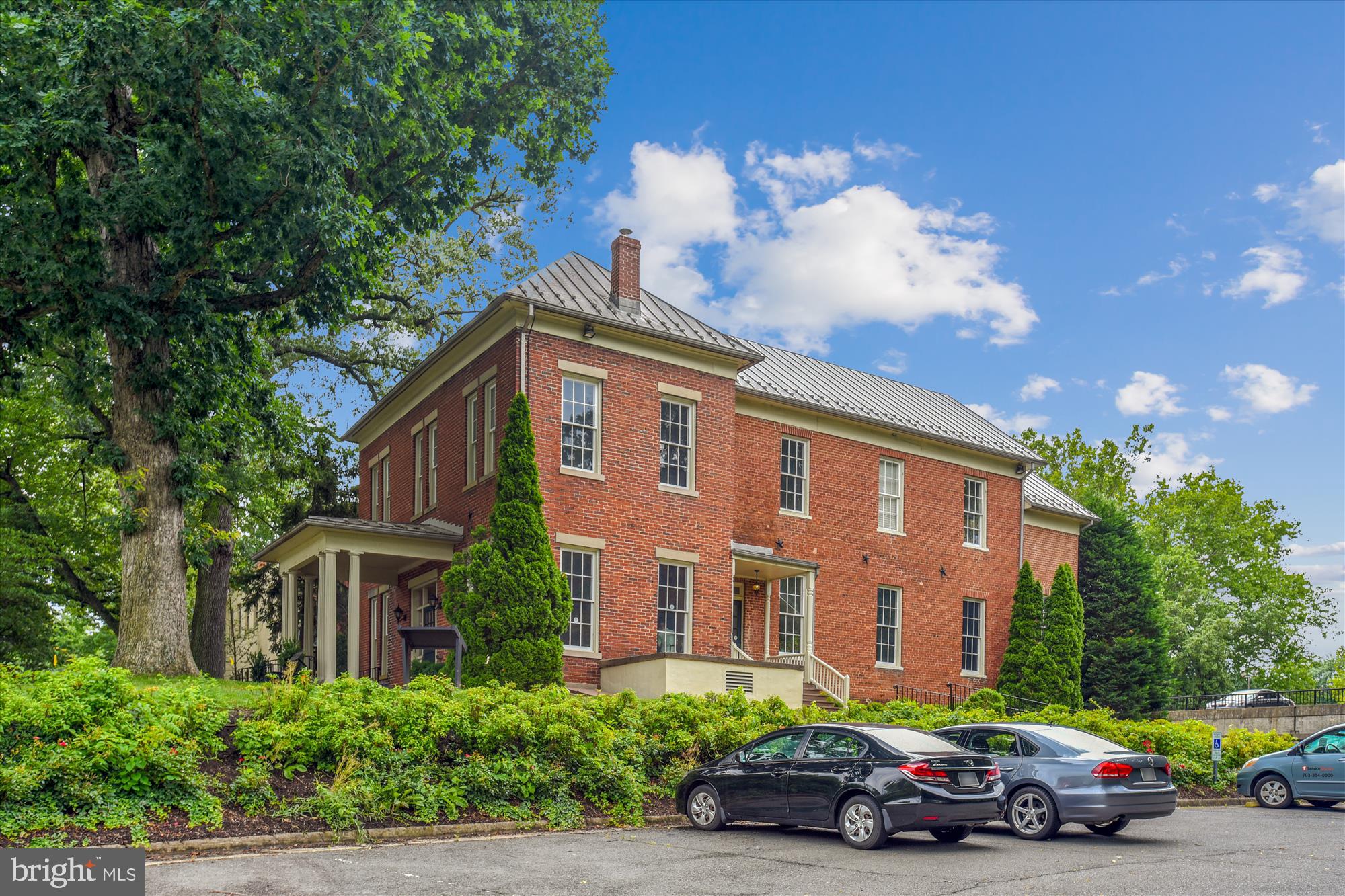 ARDMORE - Residential