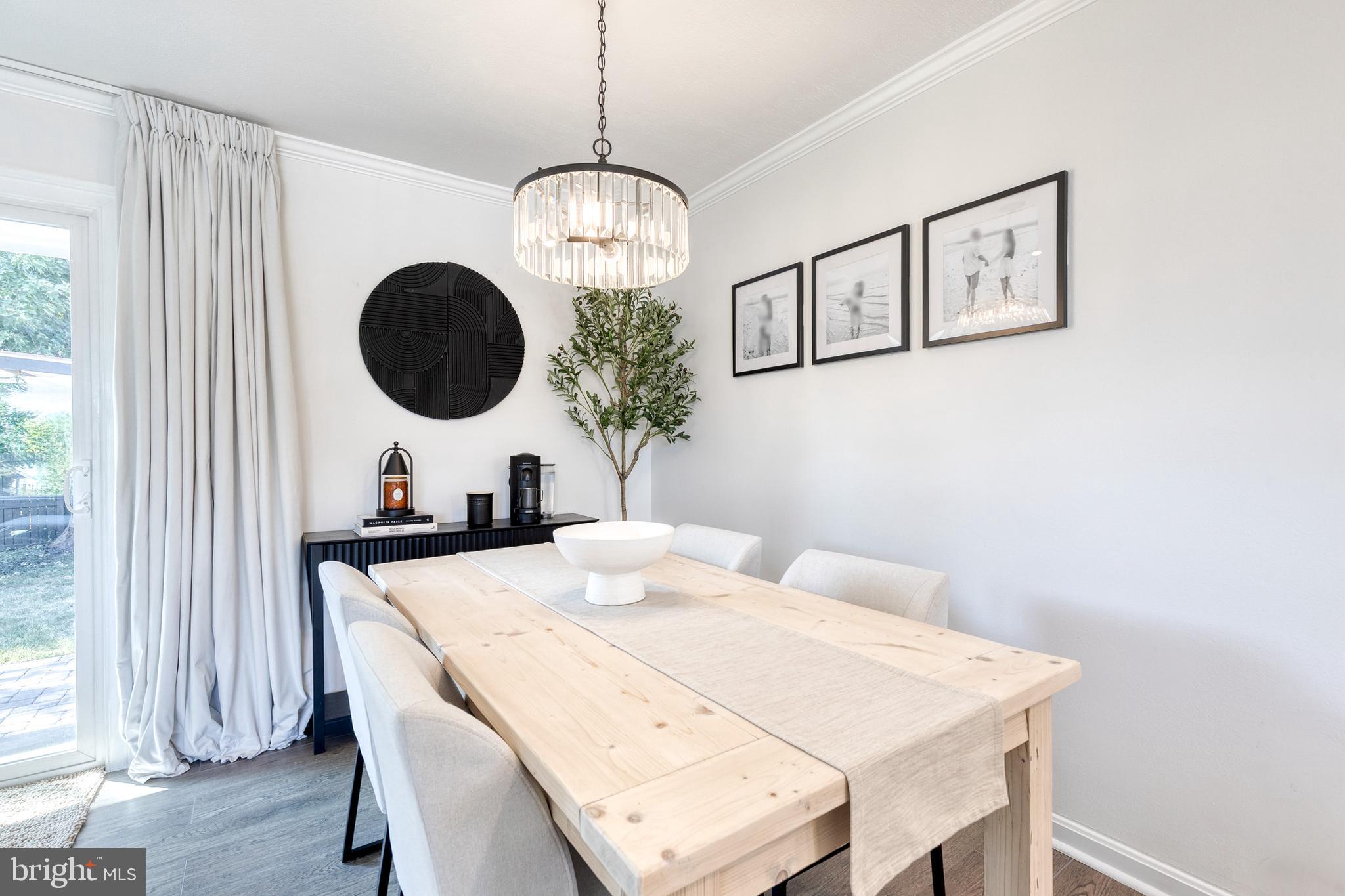 HILLSIDE ACRES - Residential