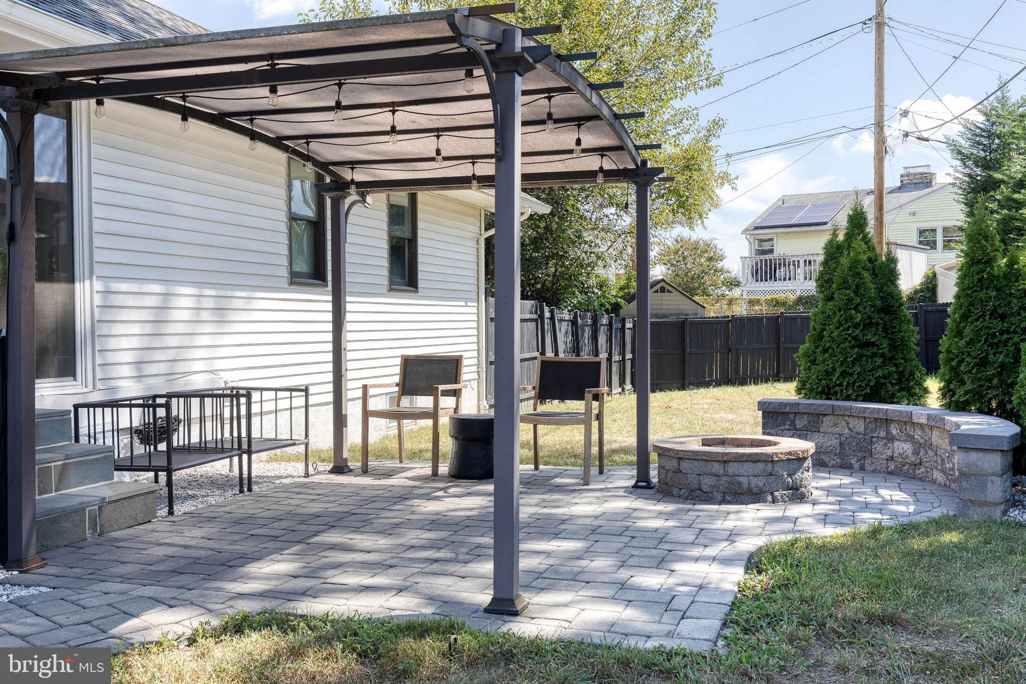 HILLSIDE ACRES - Residential