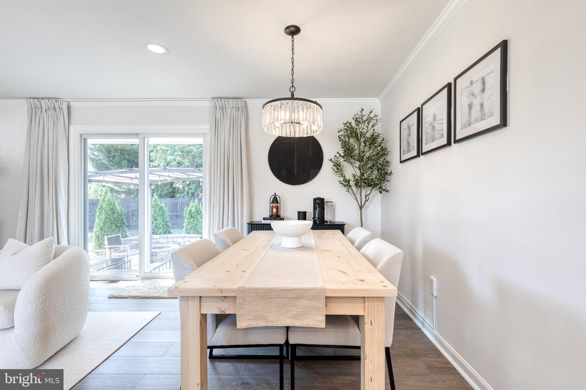 HILLSIDE ACRES - Residential