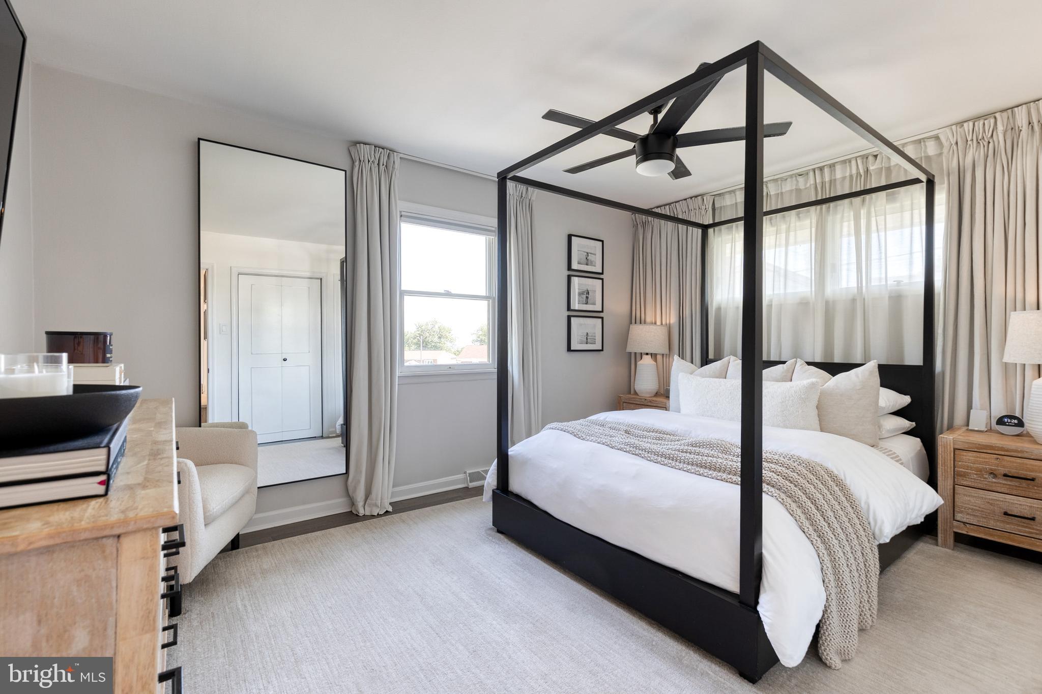 HILLSIDE ACRES - Residential