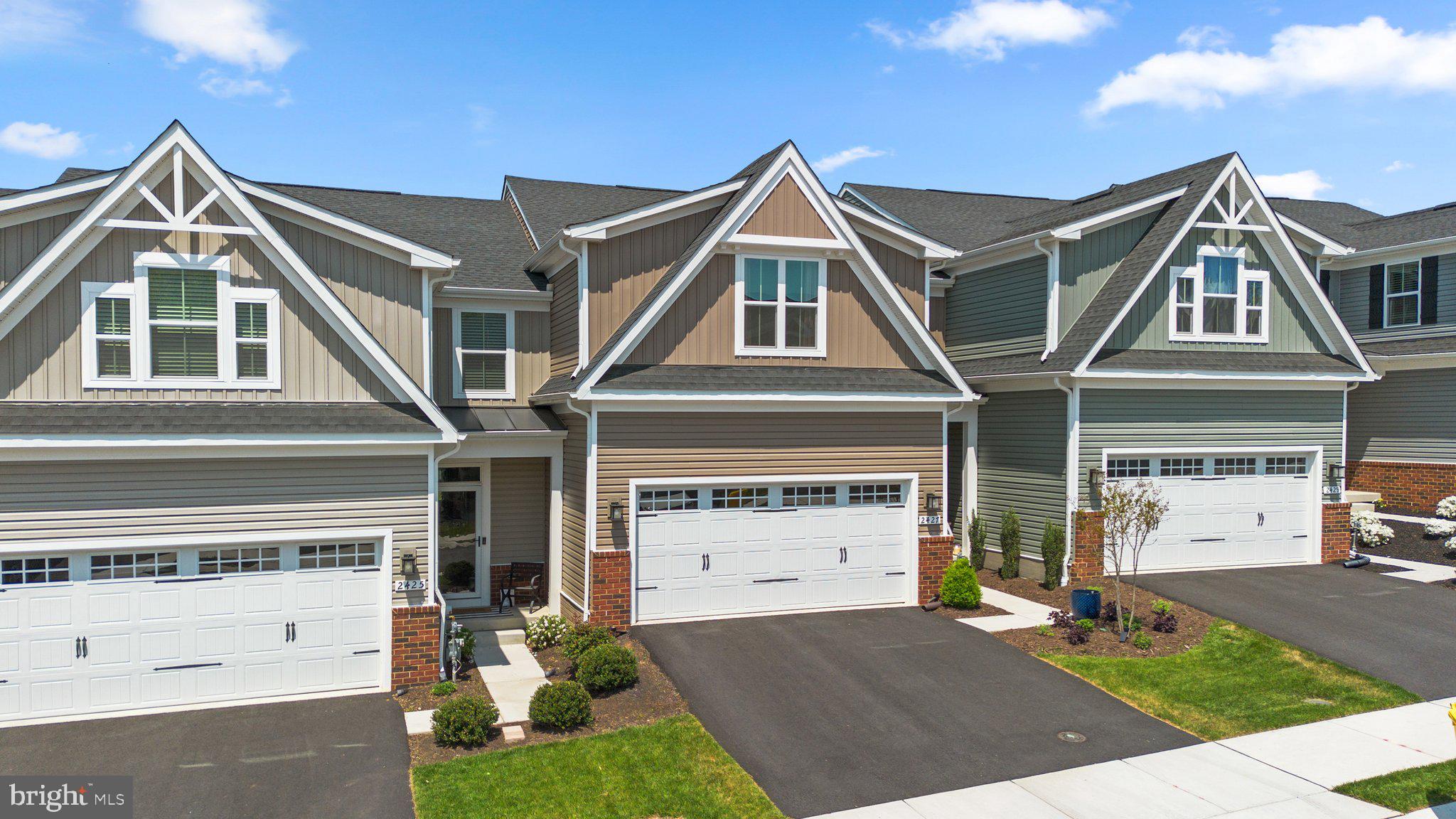 2427 STEAMBOAT WAY